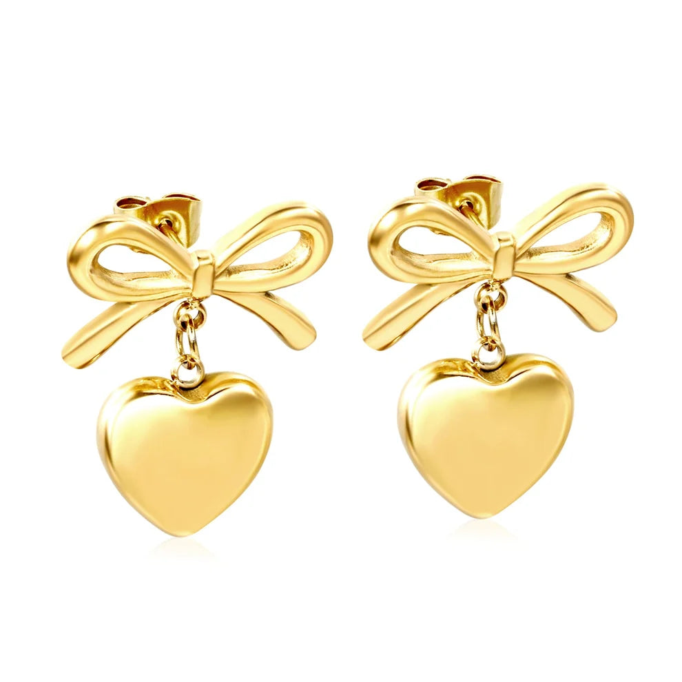 Vibelle Heart Earrings